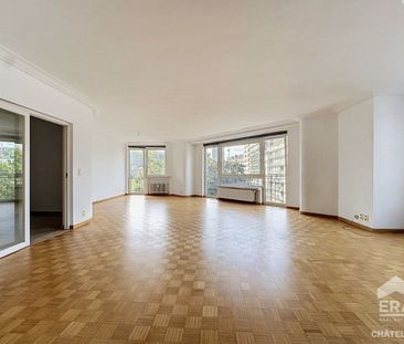 Appartement te huur in Brussel voor € 1.680 met 2 slaapkamers - Photo 2