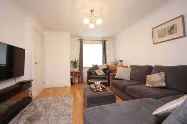 Benview, Stirling, FK7 - Photo 1