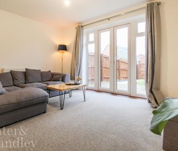 2 bedroom terraced house to rent - Photo 3