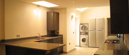 146 Hubert Road - Photo 5