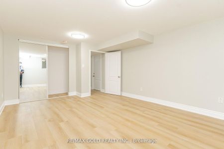 For Lease - 136 Bartley Bull Parkway, Brampton, Ontario - Photo 5