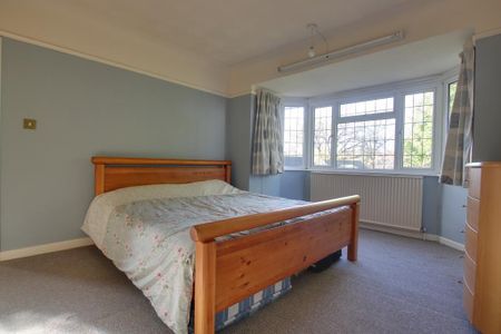 3 bedroom detached house to rent - Photo 4