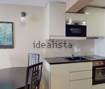 Alquiler de piso en Avenida Condes de San Isidro - Photo 5