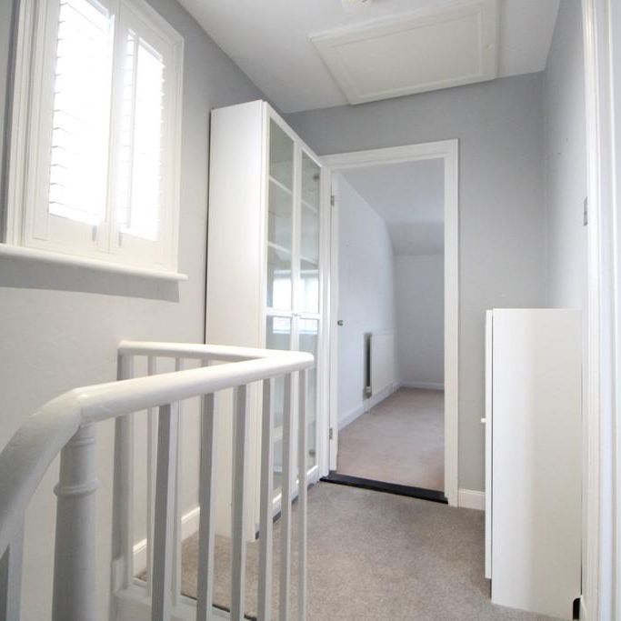 3 bedroom terraced house to rent - Photo 1