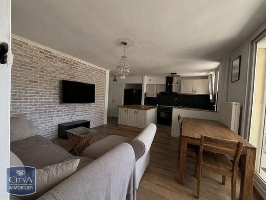 Location Appartement 5 pièces 84m² MARTIGUES 13500 - Photo 1
