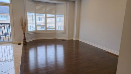 For Lease - 92 Allegro Drive, Brampton, Ontario - Photo 5