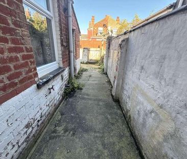 Sidney Street, Cleethorpes, DN35 - Photo 3