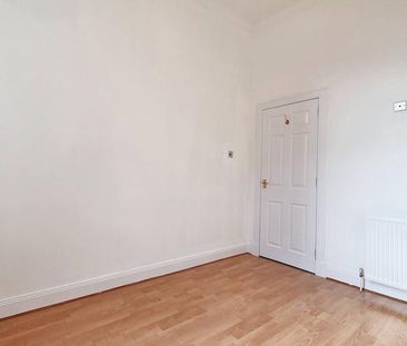 3 bedroom apartment to rent - Photo 6