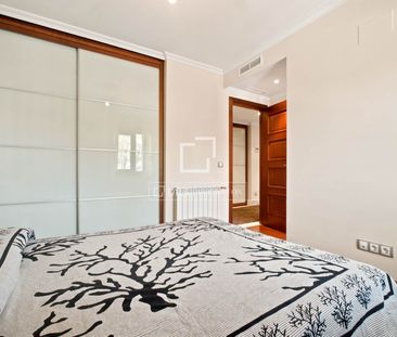 Magnificent detached villa of 500 m² with 6 bedrooms, garden, and p... - Photo 3