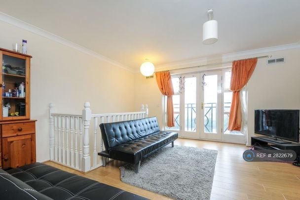 3 bedroom penthouse to rent - Photo 1