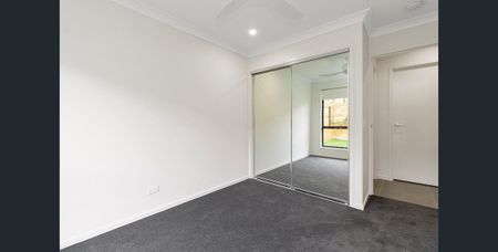 6 Reed Street, Logan Reserve QLD 4133 - House For Rent | Domain - Photo 4
