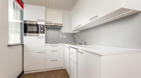 Studio to rent - Photo 4