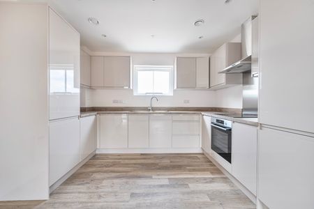 London Road, Kingston Upon Thames, KT2 - Photo 3