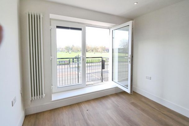 High Street, Slough - Photo 1