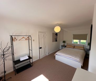 4 bedroom house - Photo 5