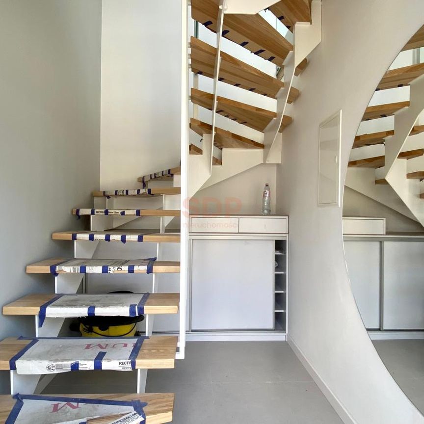 Piętro domu szeregowego z 2 tarasami - Фото 1