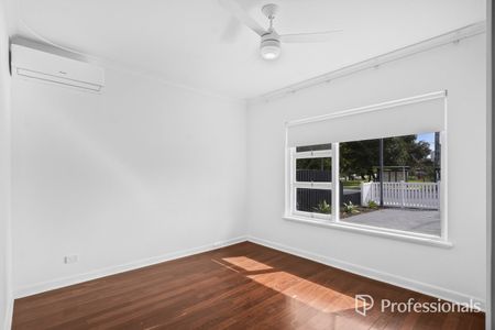 Beautifully Renovated Home in the Heart of Inglewood - Photo 4