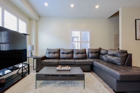 For Lease - 811 Sarnia Road Unit# 62, London North, Ontario - Photo 4