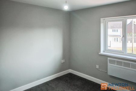 3 bedroom semi-detached house to rent - Photo 2