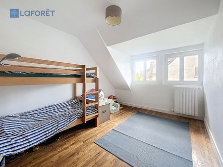 House - Photo 3