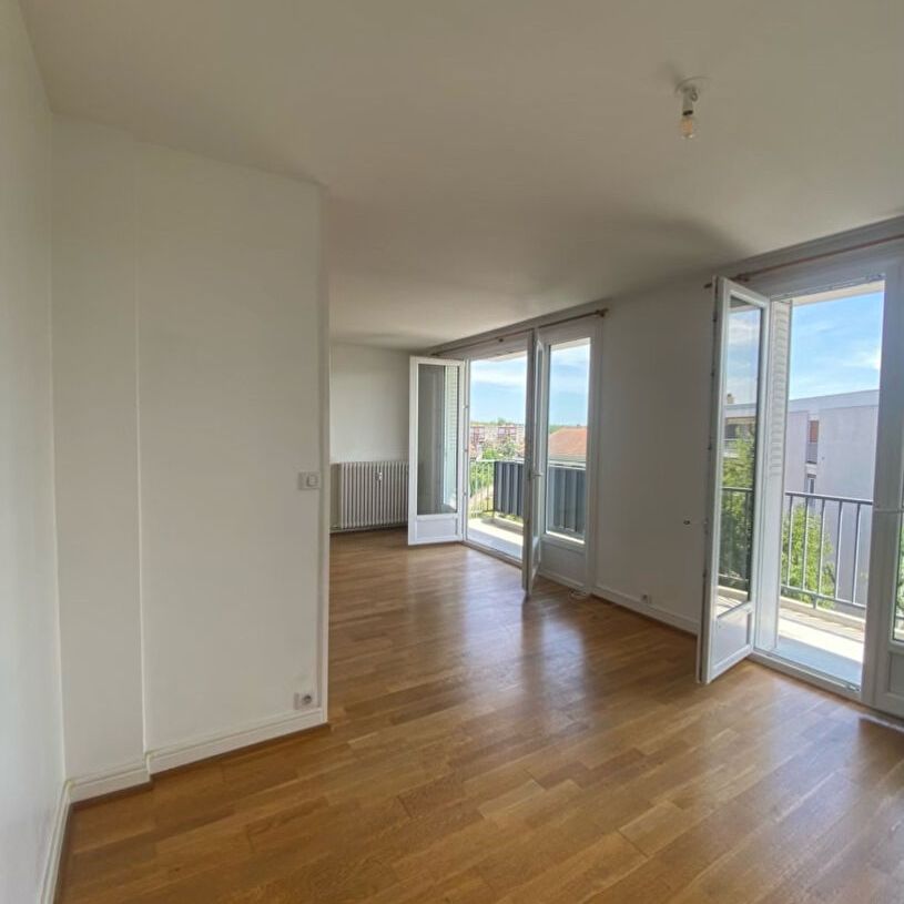 Location Appartement 3 pièces 75m² - Photo 1