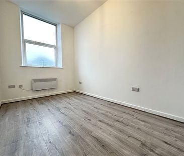 10, St Vincent Court, Littlemoor Road, Pudsey, West Yorkshire, LS28... - Photo 2