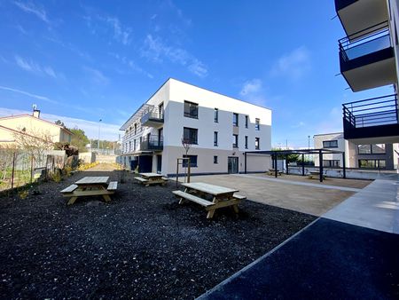 Location Appartement 1 pièce 25m² - Photo 4