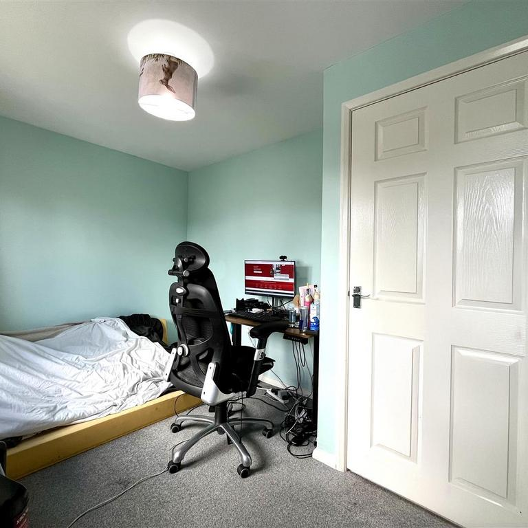 3 bedroom detached house to rent - Photo 1