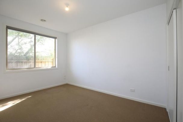 Stunning Unit in Unbeatable Location! - Photo 1