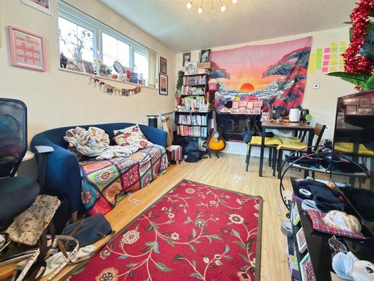 1 bedroom end of terrace house to rent - Photo 1