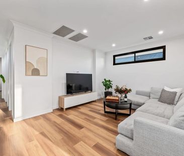 Flinders Park - Photo 2