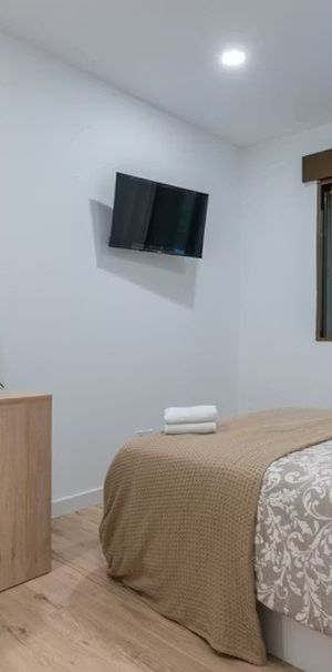 Calle del Laurel, Madrid, Community of Madrid 28005 - Foto 1