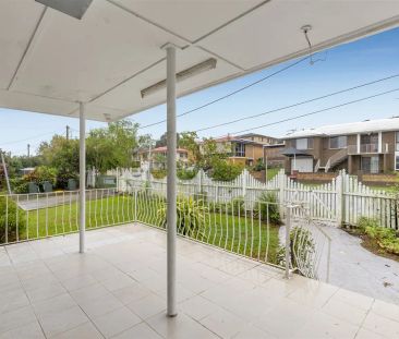 9 Scherger Street, Moorooka QLD 4105 - Photo 1