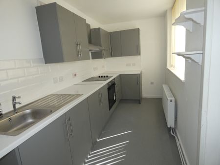 61 Ashton Rd - Photo 2