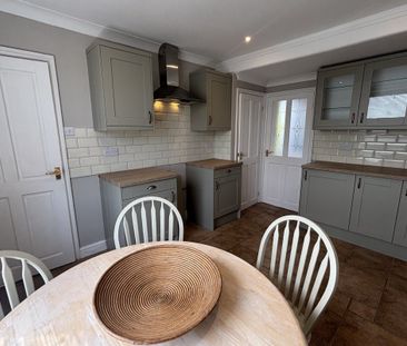 Heydon Road - Photo 2