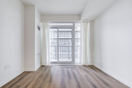 For Lease - 9000 Jane Street Unit# 1407, Vaughan, Ontario - Photo 2