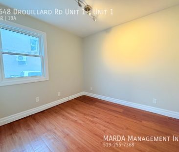 NEWLY RENOVATED 1-BEDROOM/1-BATH SUITE +HYDRO&GAS - Photo 3