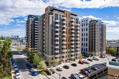 5656 3 Street Southwest, Calgary - Photo 2