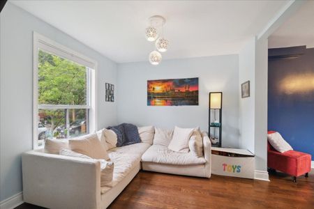 For Lease - 350 Albany Avenue, Toronto, Ontario - Photo 2