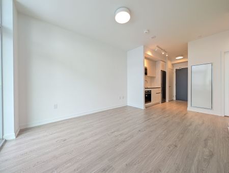 For Lease - 2485 Eglinton Avenue Unit# 1502, Mississauga, Ontario - Photo 4
