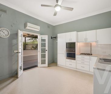 Your Next Move. - Photo 2