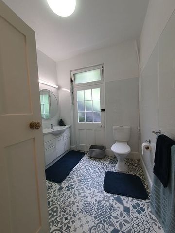 Stunning apartment above the Whanganui Awa - Photo 5