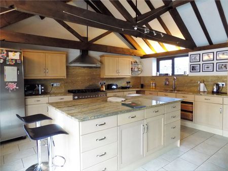 The Courtyard, Shapwick, Bridgwater, TA7 - Photo 4