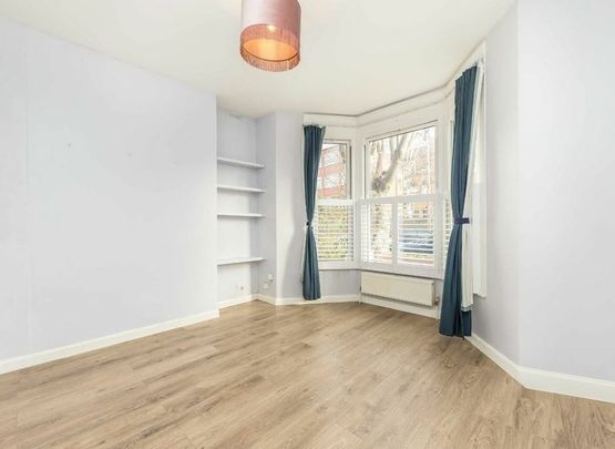 York Grove - Photo 1