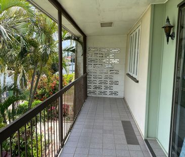 SPACIOUS THREE-BEDROOM HOME - Photo 1