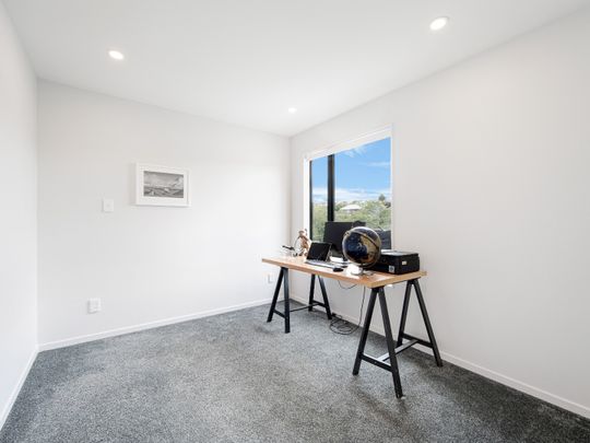 Modern, Stylish & Functional 4 bedrooms and 3 bathrooms in Howick - Photo 1