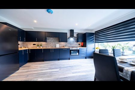 Room in a Shared House, Moorside Road, BR1 - Photo 3