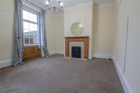 2 bedroom end of terrace house to rent - Photo 3