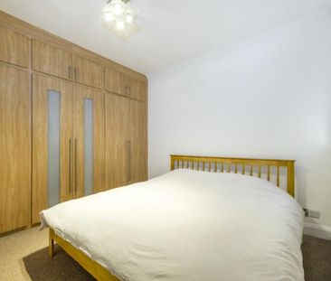 2 Bed Maisonette, Yorkshire Grey Place, NW3 - Photo 6