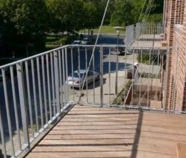 Nachmieter gesucht / 1,5 Zimmer Loft mit Sonnenbalkon - Photo 1